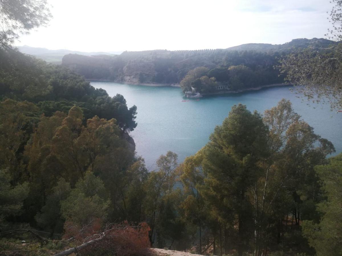 Alojamiento Rural El Paraiso Del Chorro Esterno foto