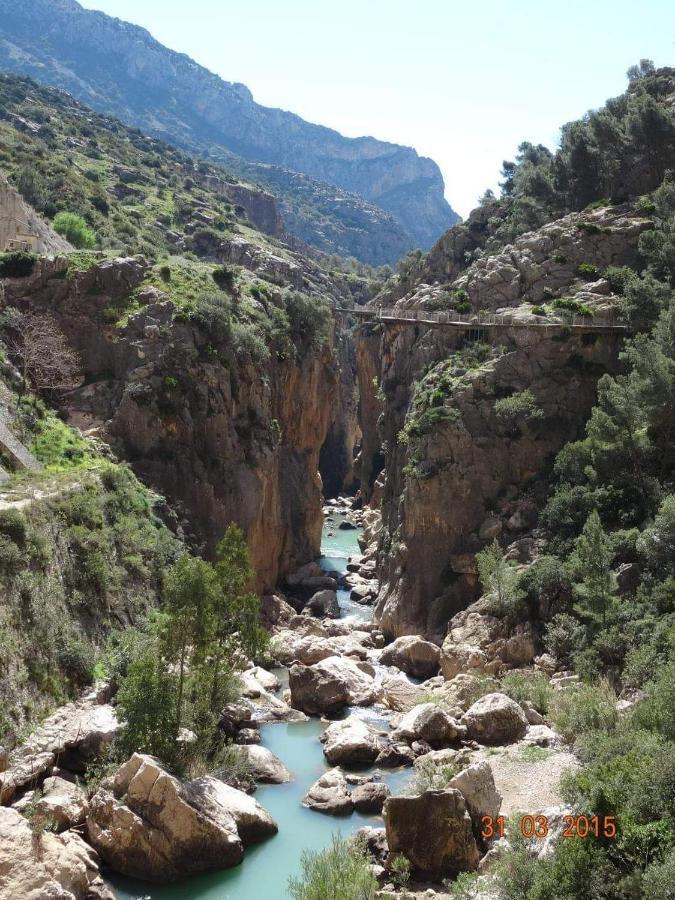 Alojamiento Rural El Paraiso Del Chorro Esterno foto