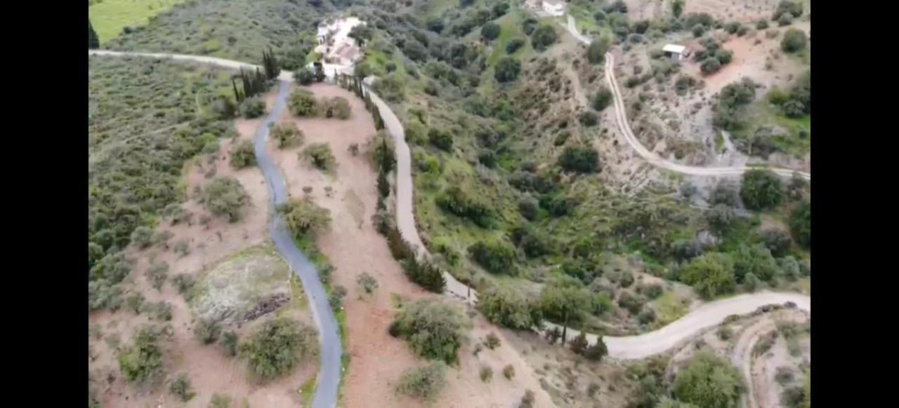 Alojamiento Rural El Paraiso Del Chorro Esterno foto